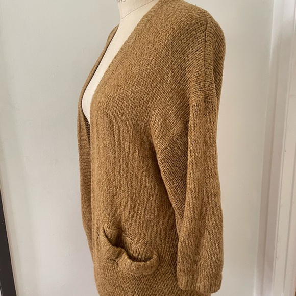 H&M size M camel knit cardigan with pockets - Picture 9 of 9